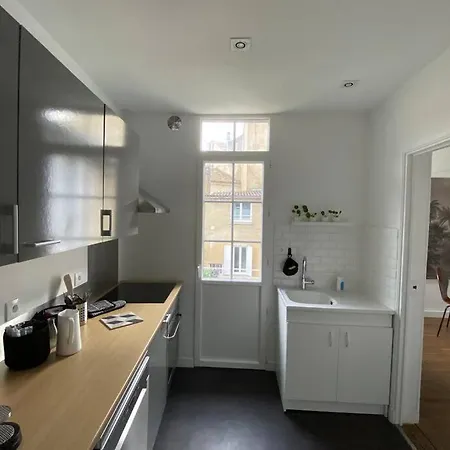 Le 8, Maison De Ville Pleine De Charme *
