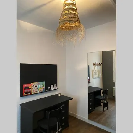 Le 8, Maison De Ville Pleine De Charme * Niort